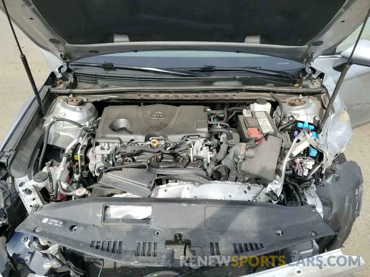 11 Photograph of a damaged car 4T1C11AK4LU367041 TOYOTA CAMRY 2020