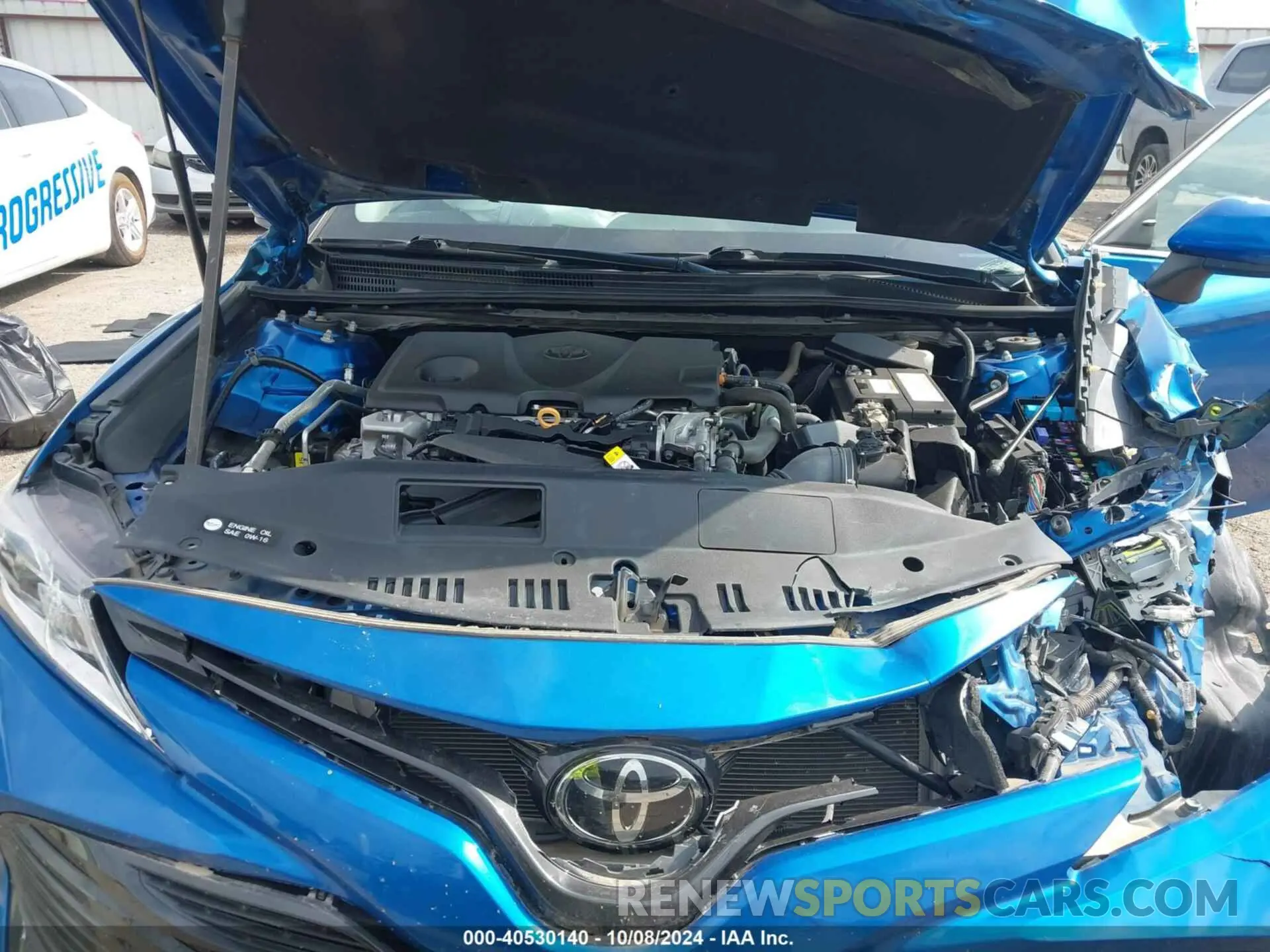 10 Photograph of a damaged car 4T1C11AK4LU385538 TOYOTA CAMRY 2020