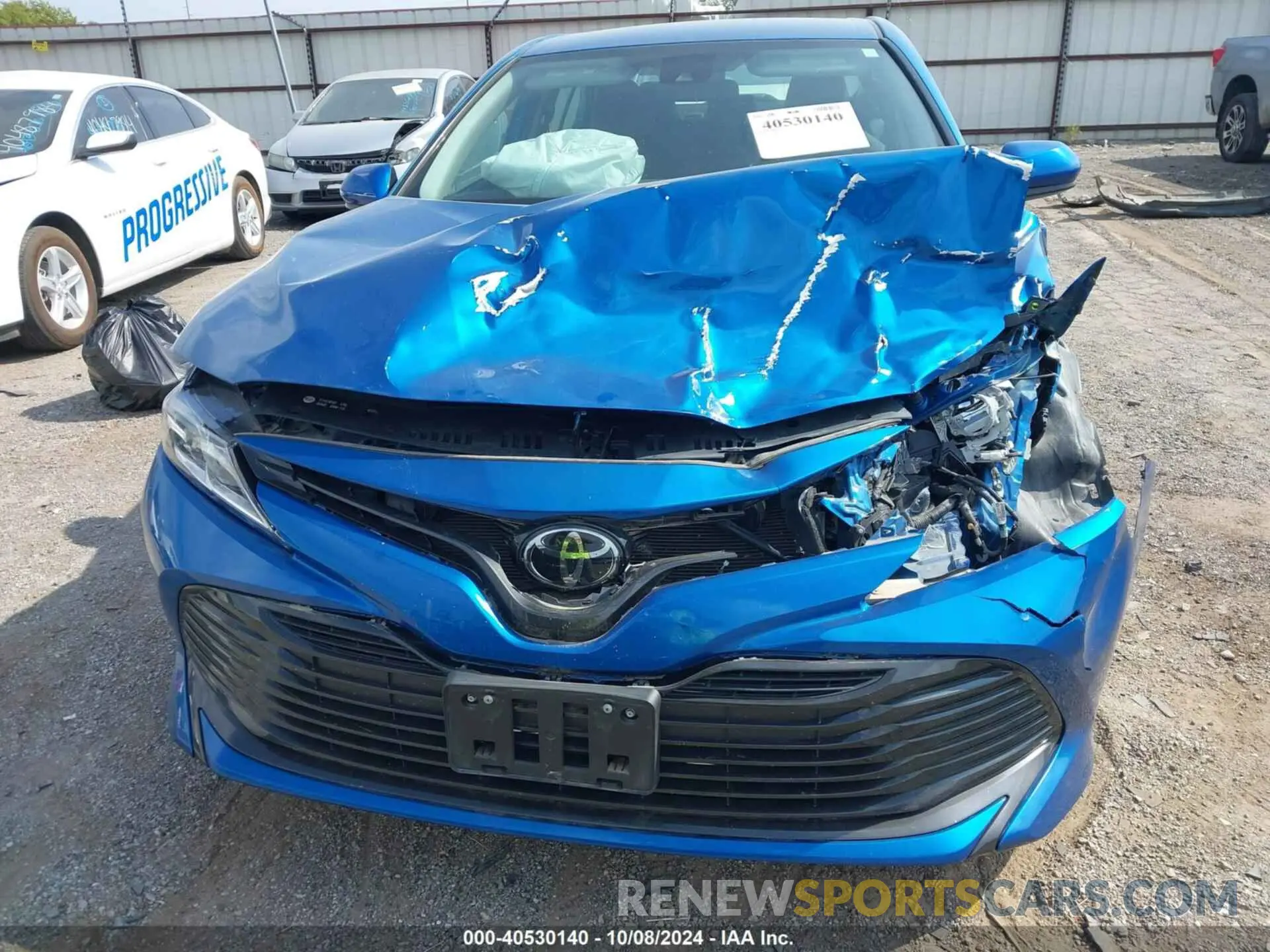 12 Photograph of a damaged car 4T1C11AK4LU385538 TOYOTA CAMRY 2020