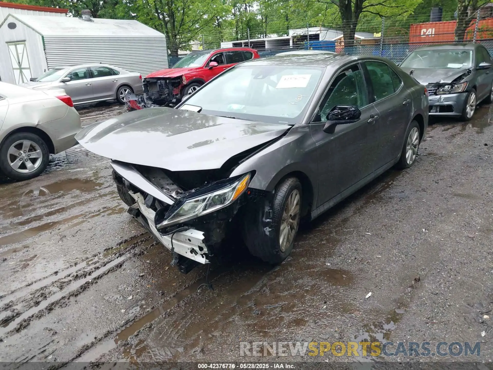 2 Photograph of a damaged car 4T1C11AK4LU395468 TOYOTA CAMRY 2020