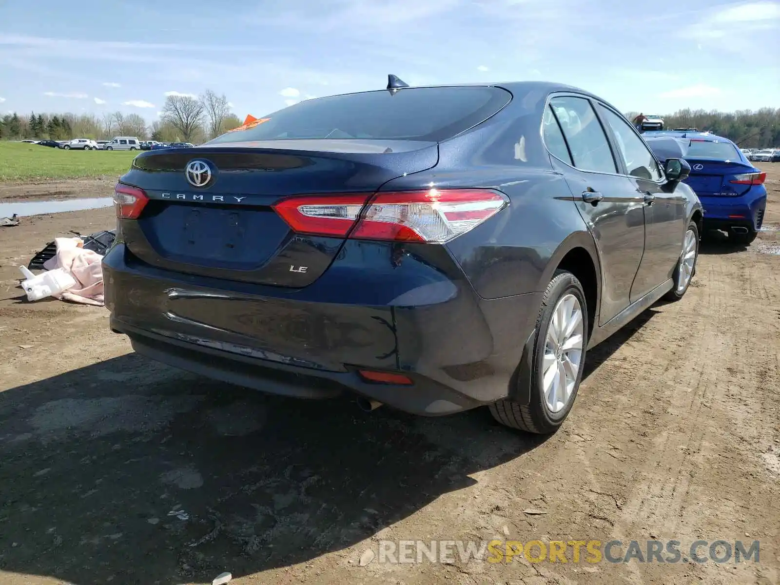 4 Photograph of a damaged car 4T1C11AK4LU500011 TOYOTA CAMRY 2020