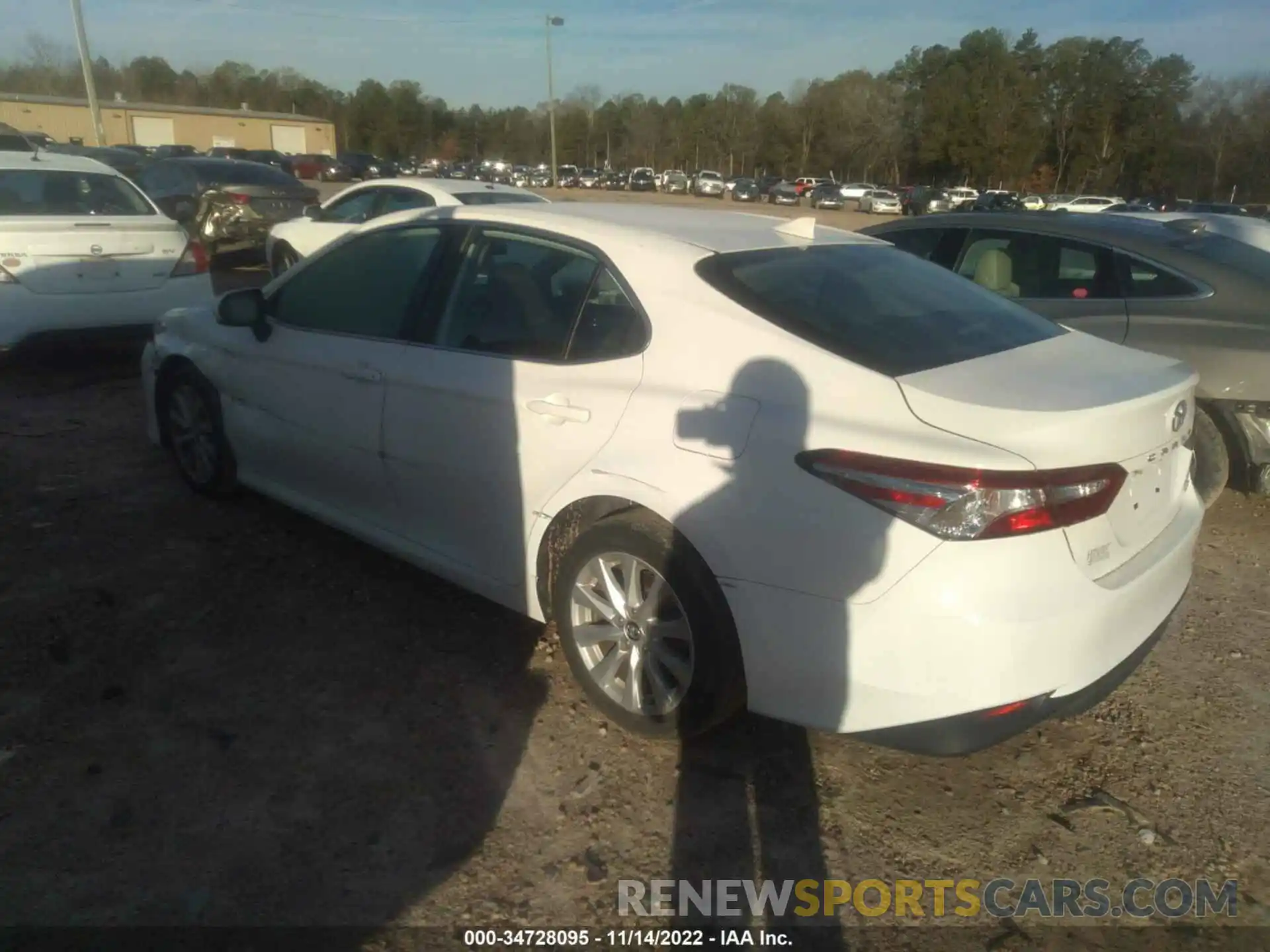 3 Photograph of a damaged car 4T1C11AK4LU880192 TOYOTA CAMRY 2020