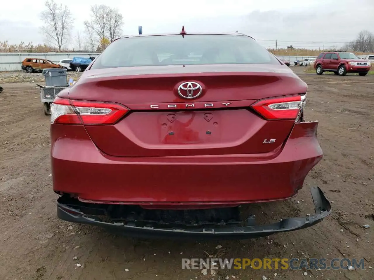 6 Photograph of a damaged car 4T1C11AK4LU900036 TOYOTA CAMRY 2020