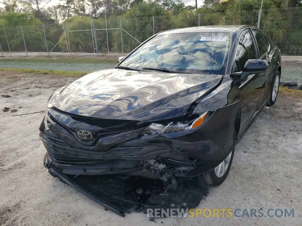 2 Photograph of a damaged car 4T1C11AK4LU902157 TOYOTA CAMRY 2020