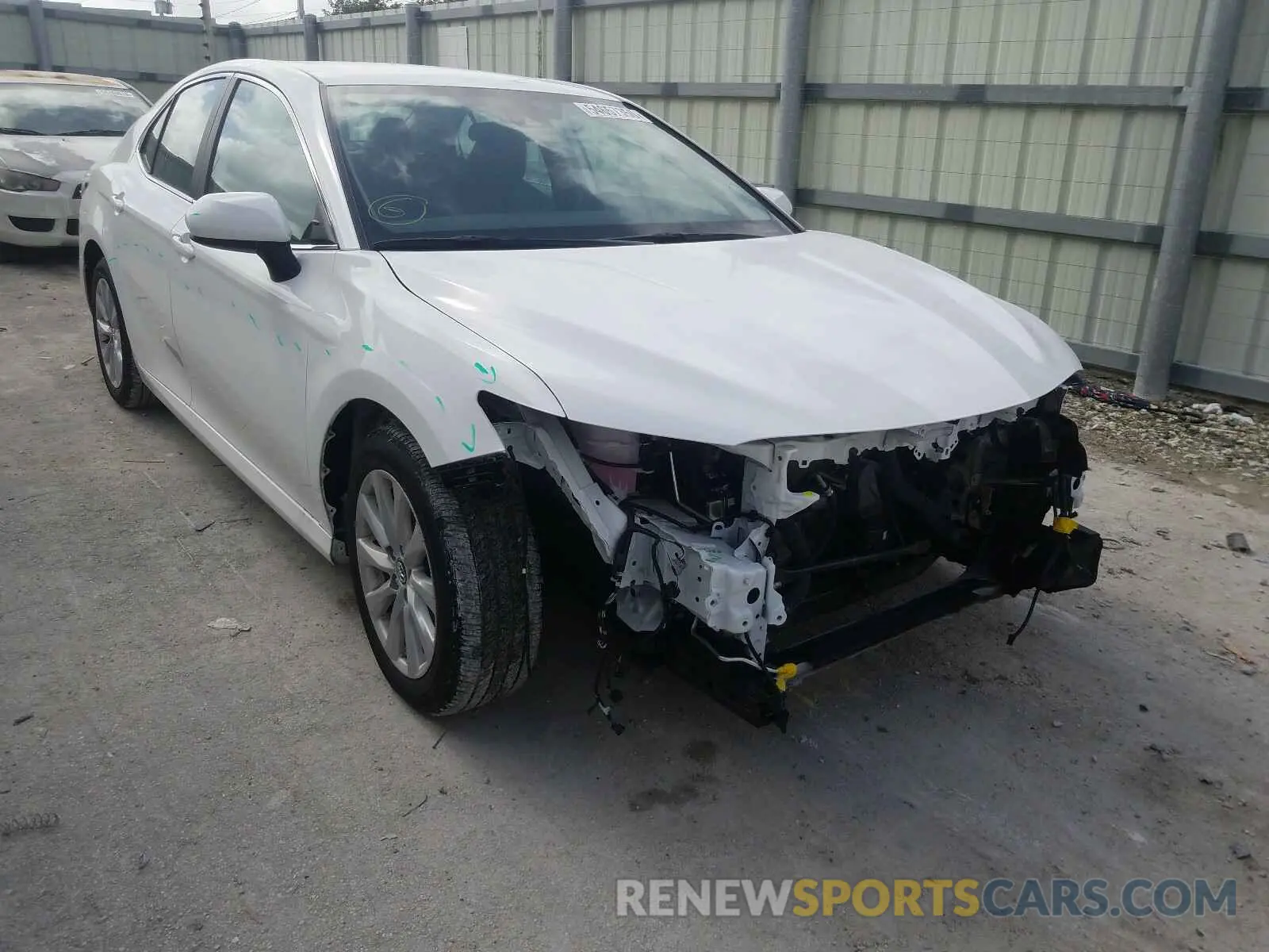 1 Photograph of a damaged car 4T1C11AK4LU906094 TOYOTA CAMRY 2020