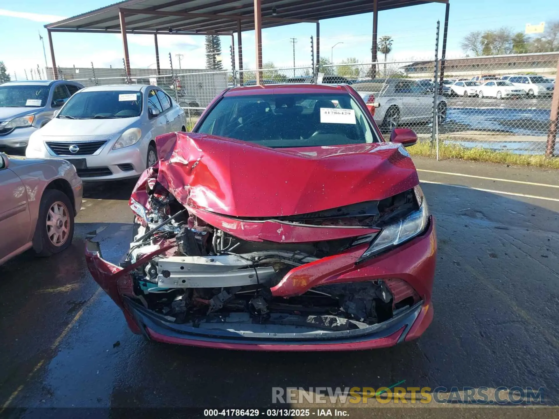 12 Photograph of a damaged car 4T1C11AK4LU916494 TOYOTA CAMRY 2020
