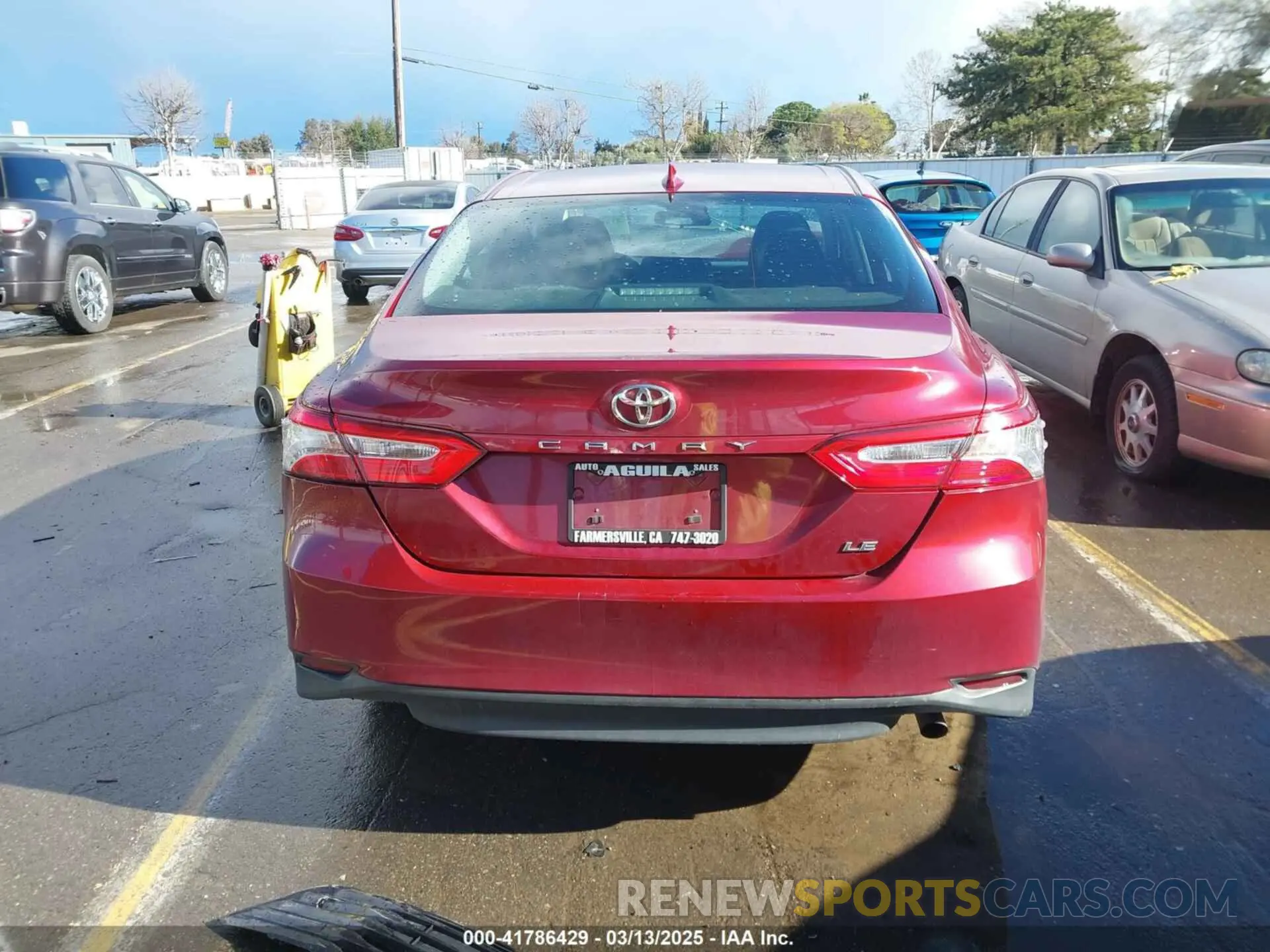 16 Photograph of a damaged car 4T1C11AK4LU916494 TOYOTA CAMRY 2020