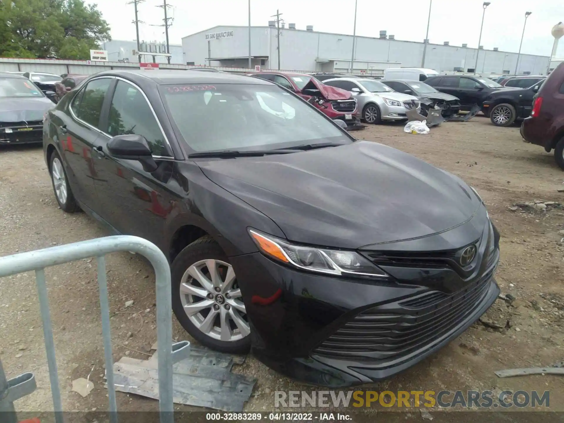 1 Photograph of a damaged car 4T1C11AK4LU928399 TOYOTA CAMRY 2020