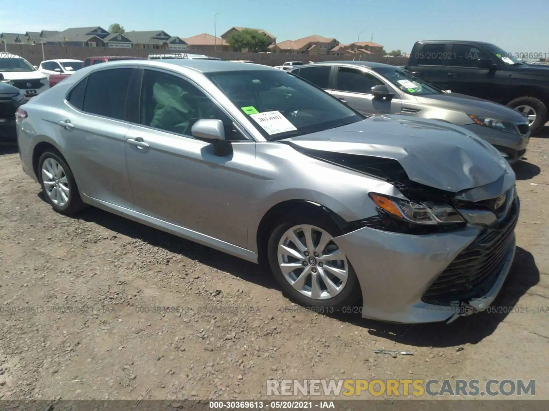 1 Photograph of a damaged car 4T1C11AK4LU938494 TOYOTA CAMRY 2020