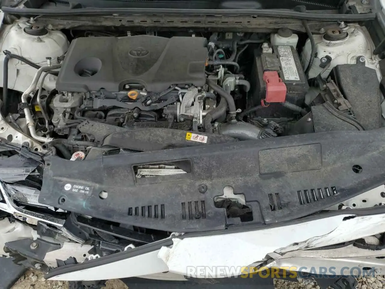 13 Photograph of a damaged car 4T1C11AK4LU939600 TOYOTA CAMRY 2020