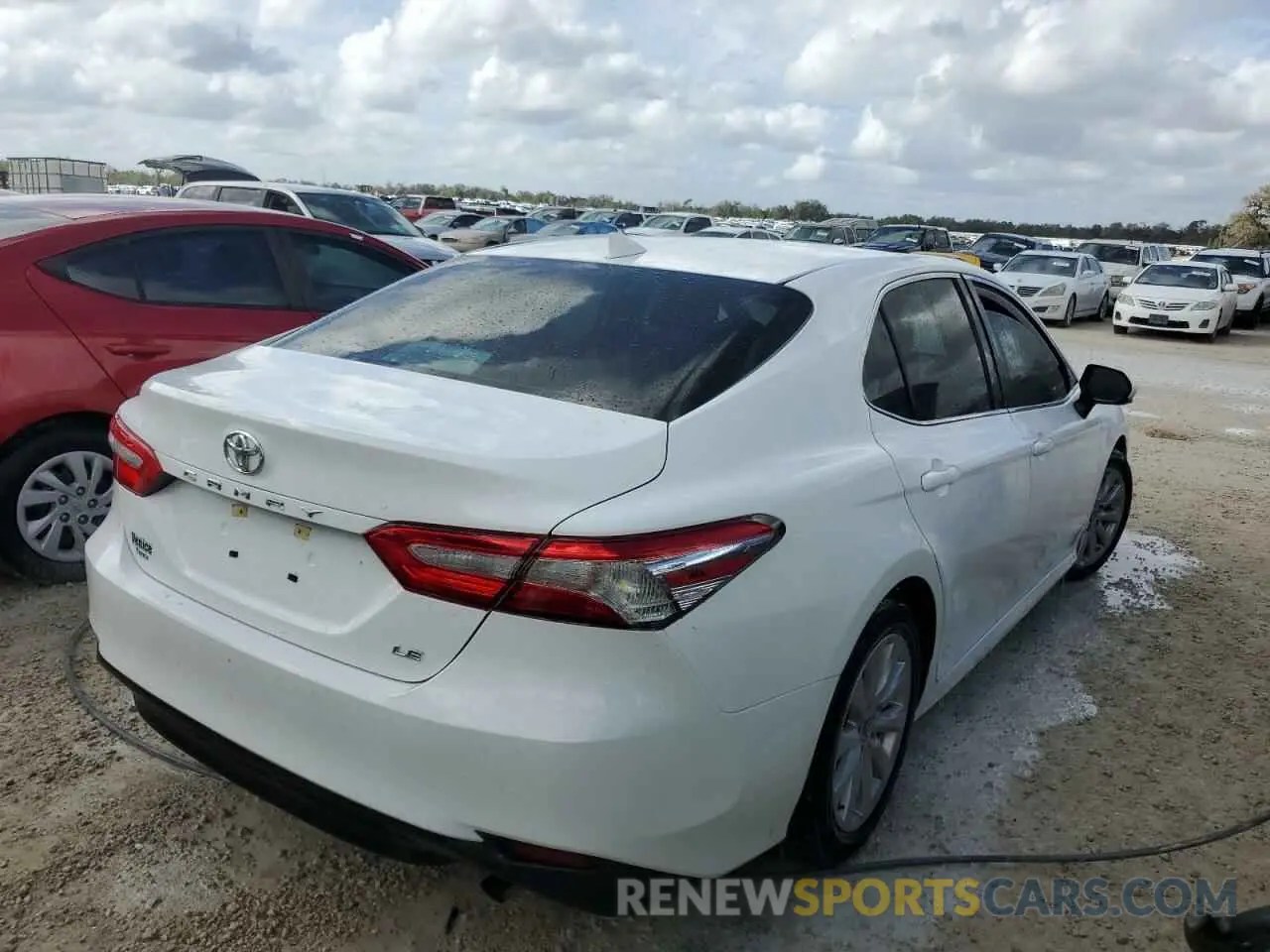 3 Photograph of a damaged car 4T1C11AK4LU948359 TOYOTA CAMRY 2020