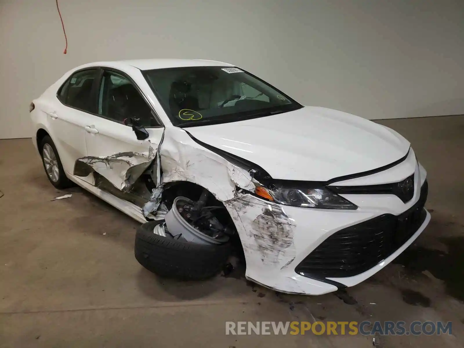 1 Photograph of a damaged car 4T1C11AK4LU956042 TOYOTA CAMRY 2020