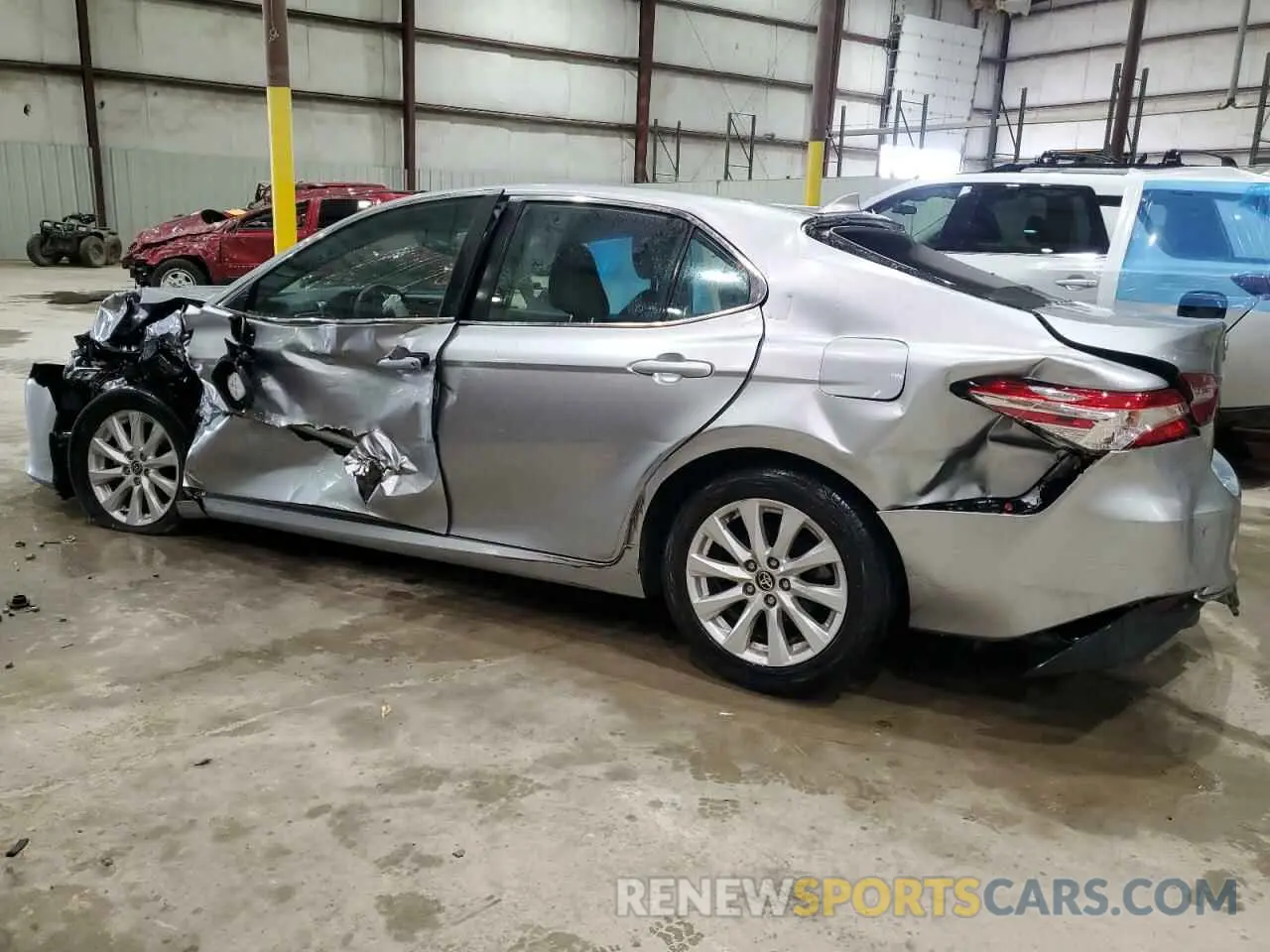 2 Photograph of a damaged car 4T1C11AK4LU969969 TOYOTA CAMRY 2020