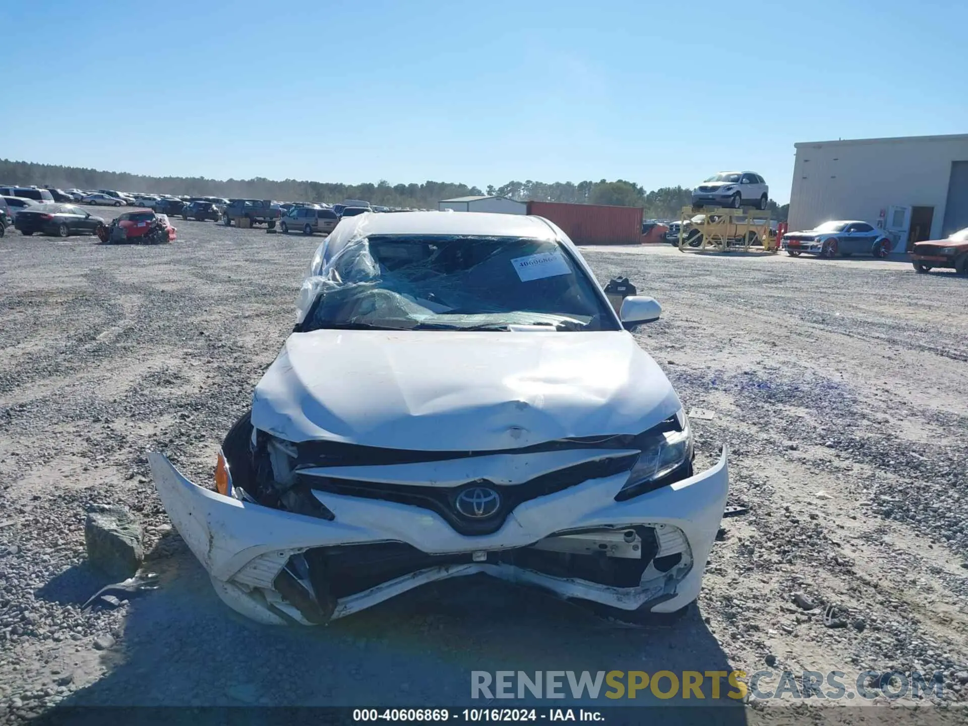 13 Photograph of a damaged car 4T1C11AK4LU988439 TOYOTA CAMRY 2020