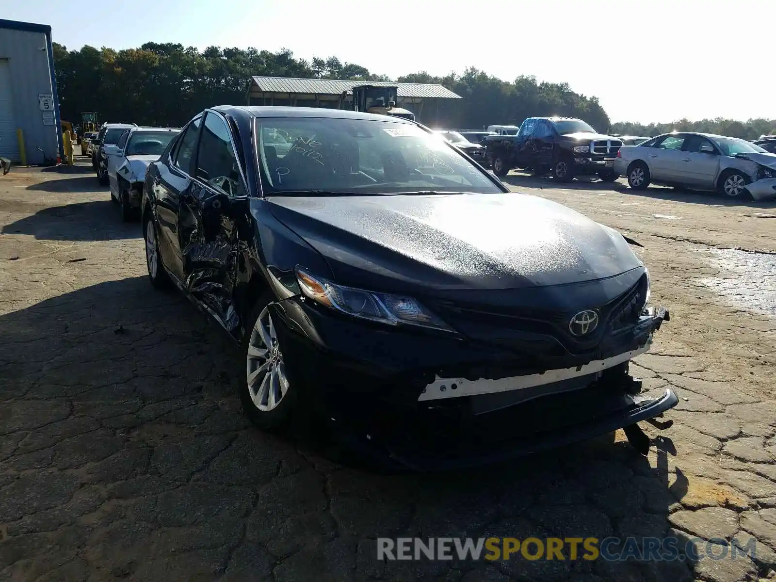 1 Photograph of a damaged car 4T1C11AK4LU991079 TOYOTA CAMRY 2020