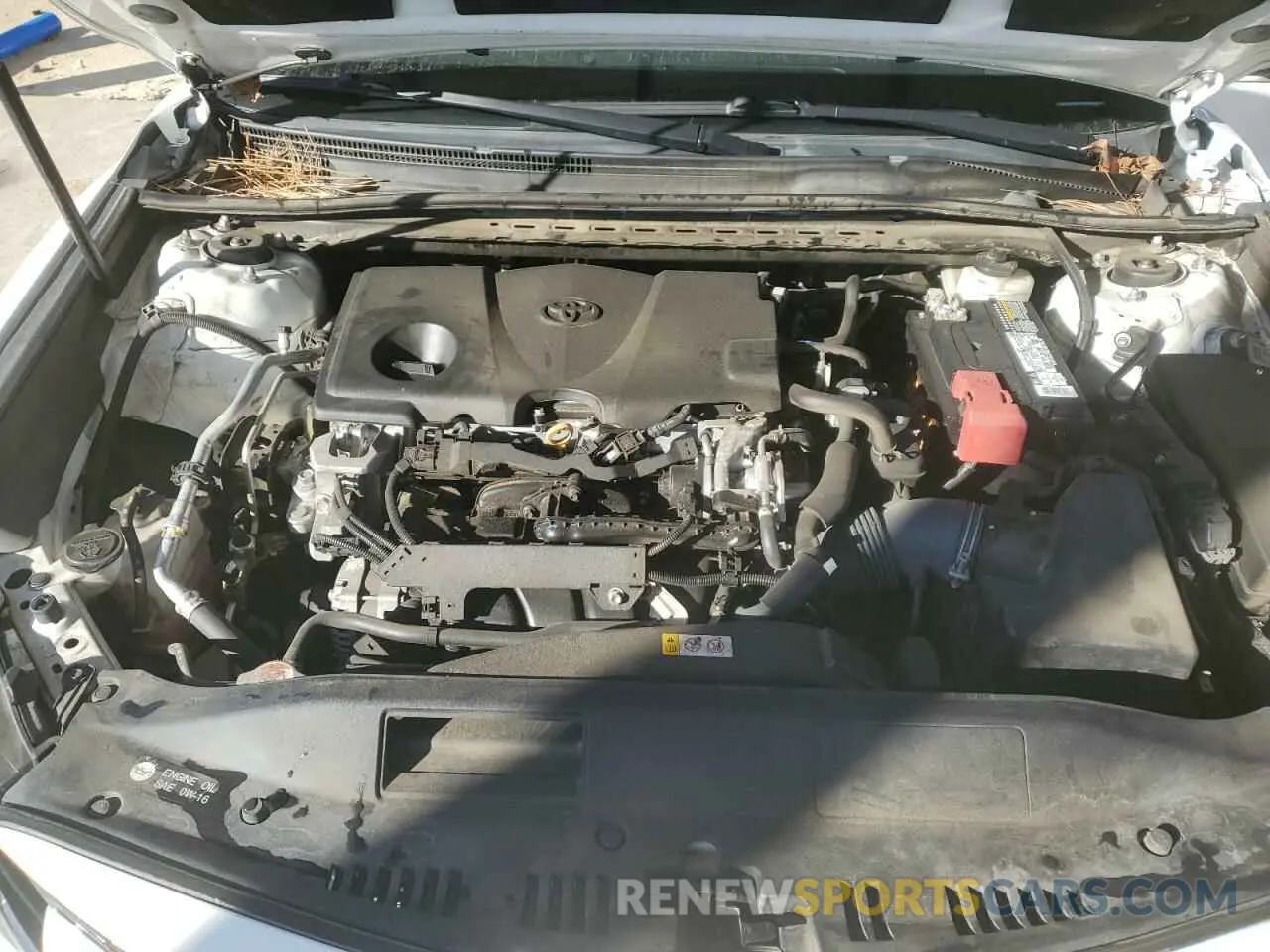 11 Photograph of a damaged car 4T1C11AK4LU992992 TOYOTA CAMRY 2020