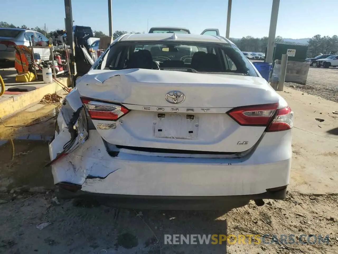 6 Photograph of a damaged car 4T1C11AK4LU992992 TOYOTA CAMRY 2020