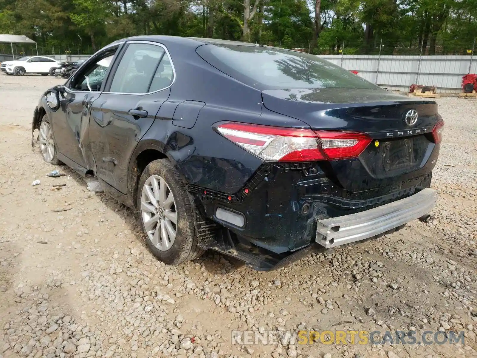 3 Photograph of a damaged car 4T1C11AK4LU999053 TOYOTA CAMRY 2020