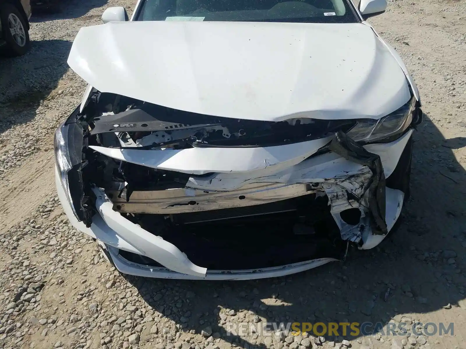 7 Photograph of a damaged car 4T1C11AK5LU313702 TOYOTA CAMRY 2020