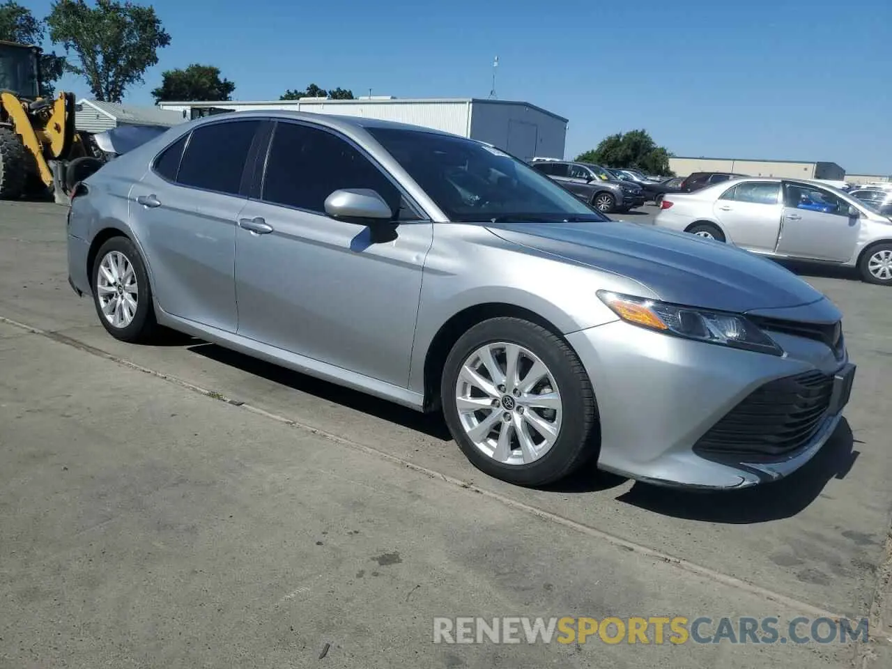 4 Photograph of a damaged car 4T1C11AK5LU329852 TOYOTA CAMRY 2020