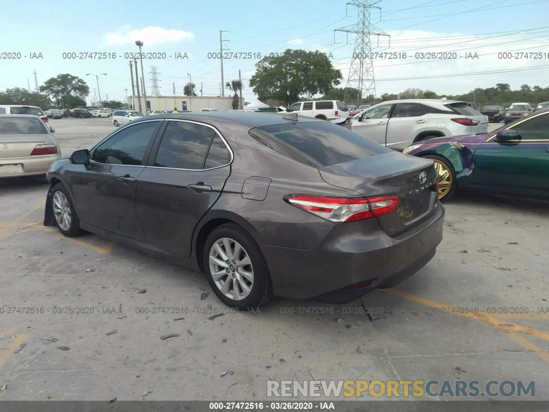 3 Photograph of a damaged car 4T1C11AK5LU337238 TOYOTA CAMRY 2020