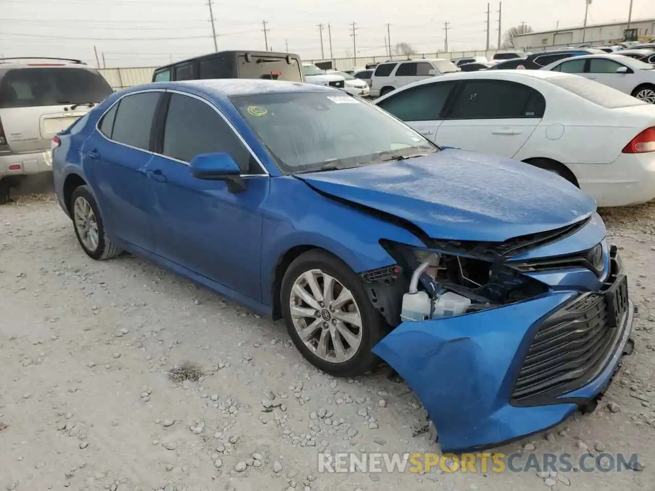 4 Photograph of a damaged car 4T1C11AK5LU338003 TOYOTA CAMRY 2020