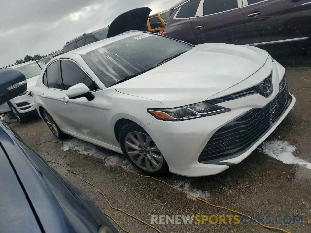 4 Photograph of a damaged car 4T1C11AK5LU348661 TOYOTA CAMRY 2020