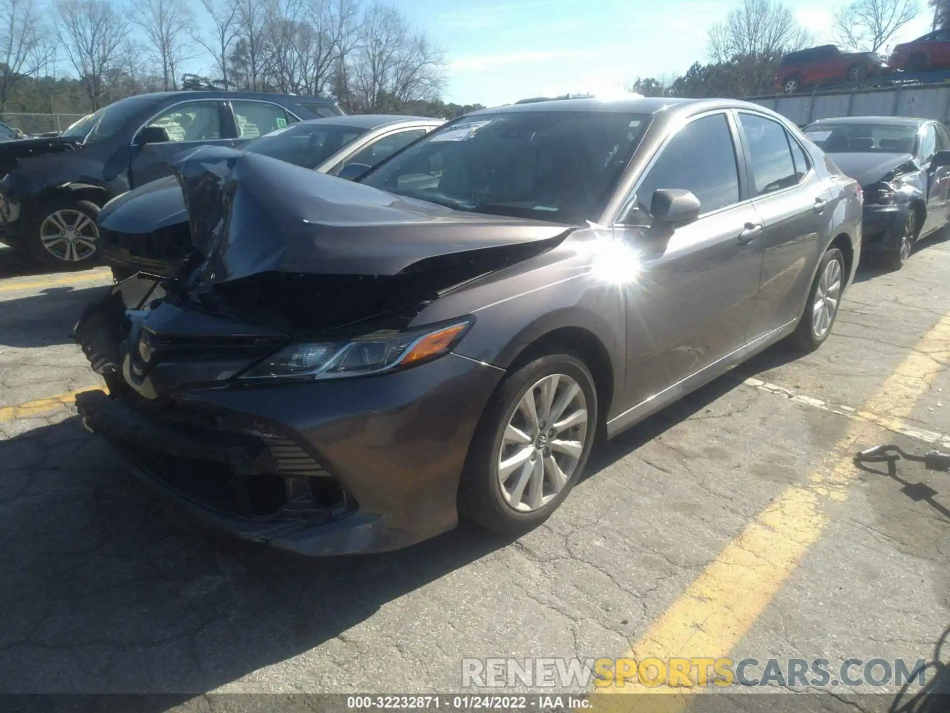 2 Photograph of a damaged car 4T1C11AK5LU352905 TOYOTA CAMRY 2020