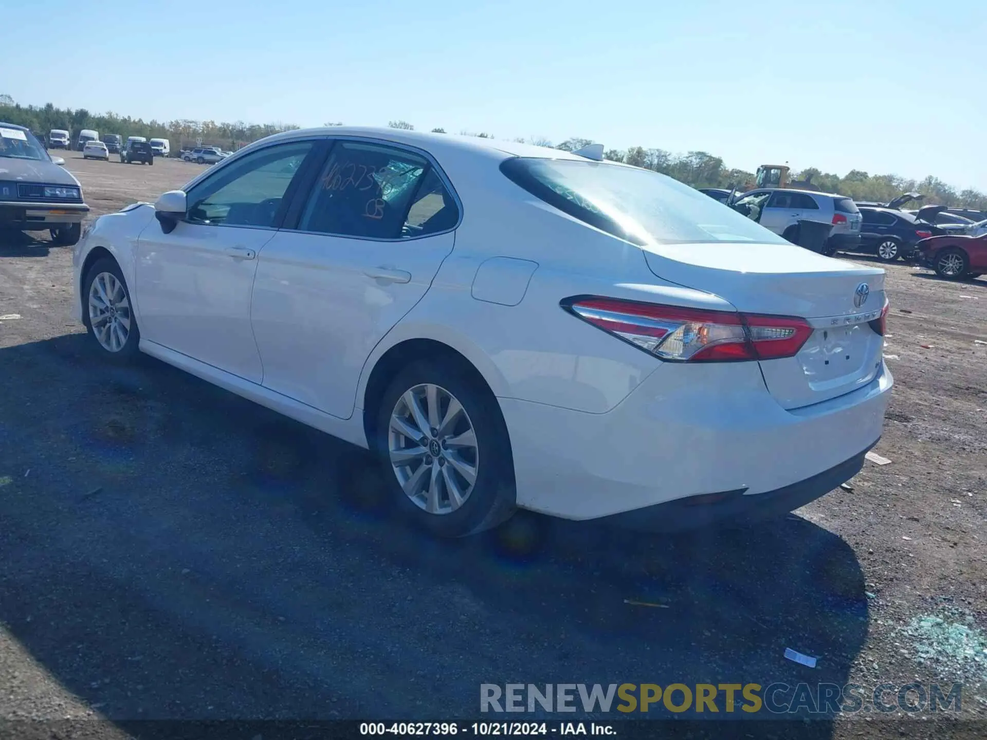 3 Photograph of a damaged car 4T1C11AK5LU355903 TOYOTA CAMRY 2020