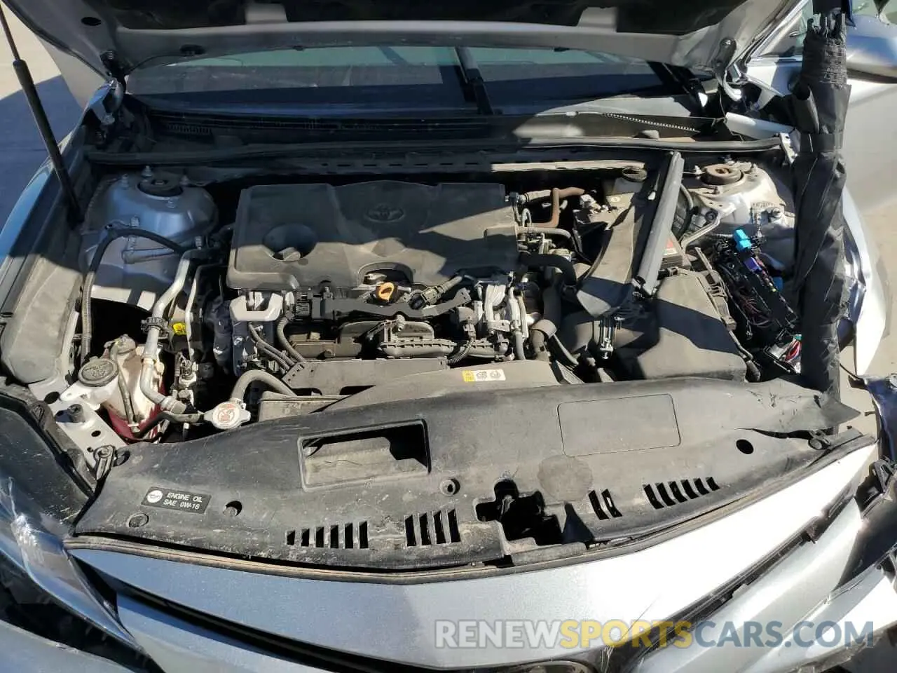11 Photograph of a damaged car 4T1C11AK5LU364374 TOYOTA CAMRY 2020
