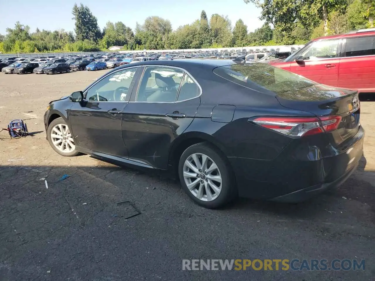 2 Photograph of a damaged car 4T1C11AK5LU366366 TOYOTA CAMRY 2020