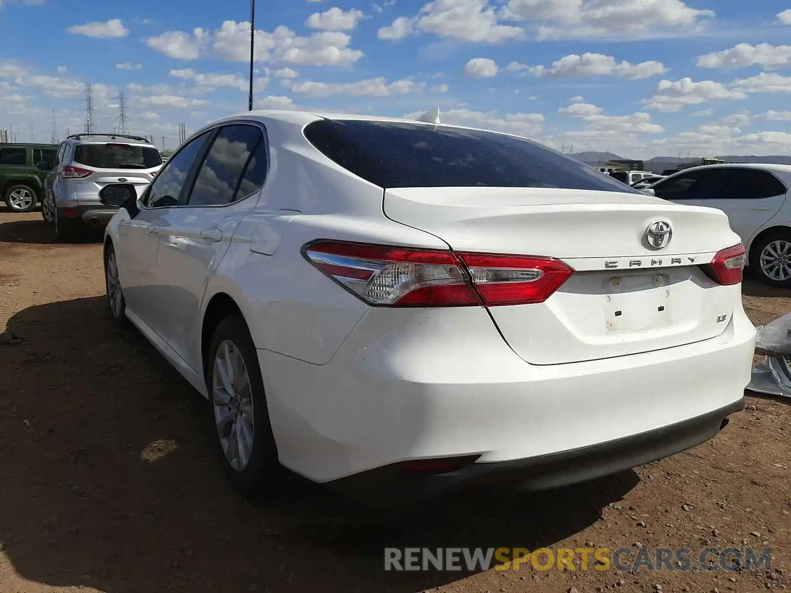 3 Photograph of a damaged car 4T1C11AK5LU369610 TOYOTA CAMRY 2020