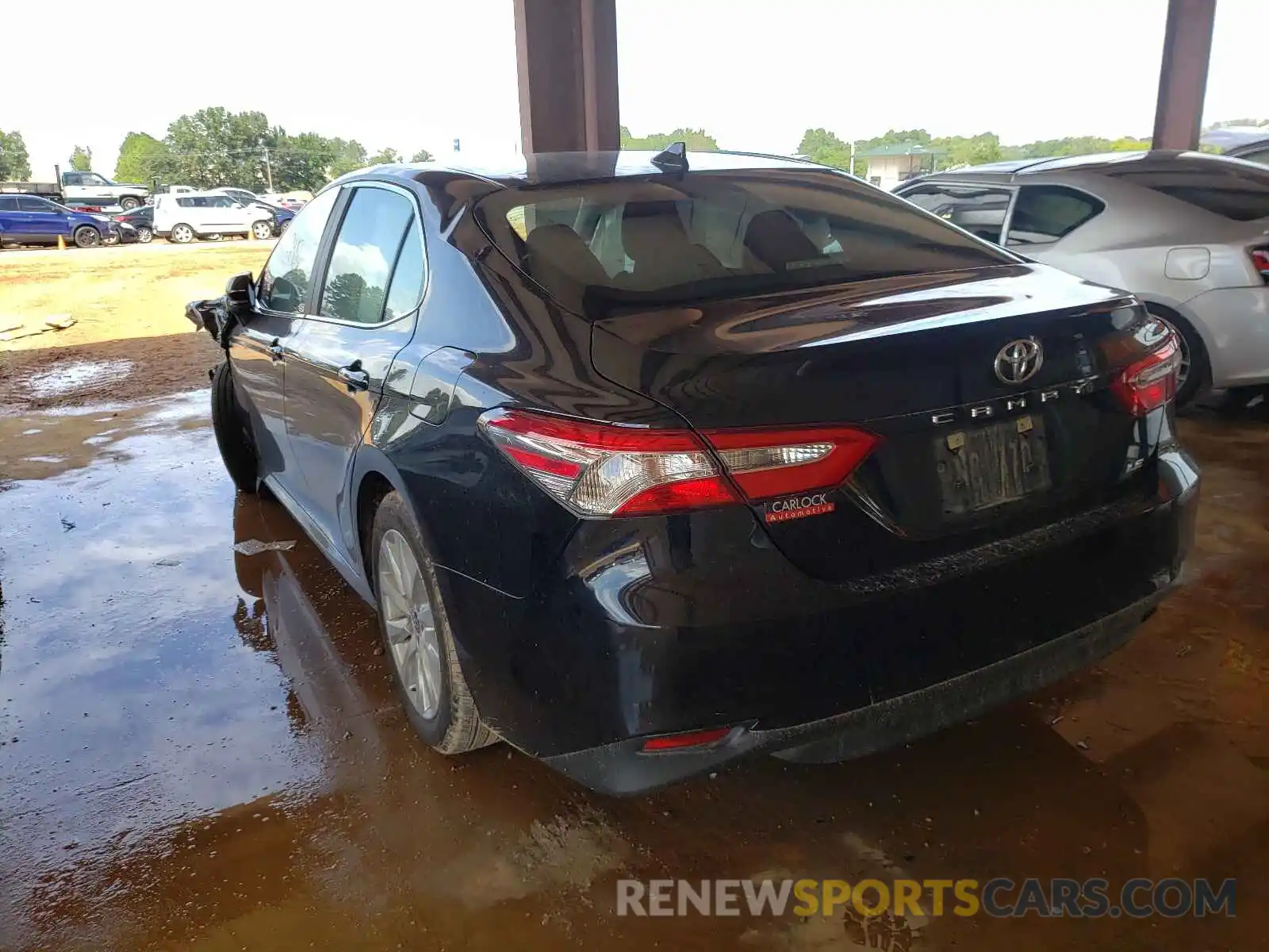 3 Photograph of a damaged car 4T1C11AK5LU382907 TOYOTA CAMRY 2020