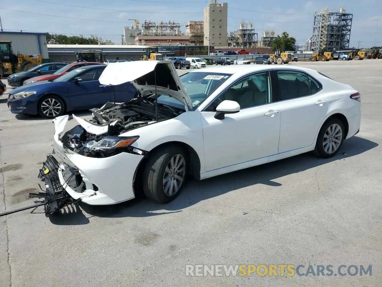 1 Photograph of a damaged car 4T1C11AK5LU388948 TOYOTA CAMRY 2020