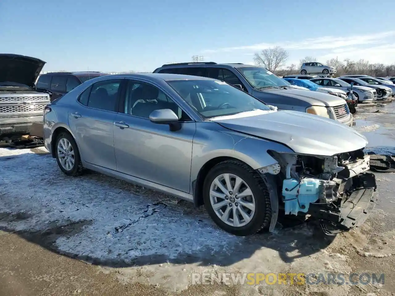 4 Photograph of a damaged car 4T1C11AK5LU392207 TOYOTA CAMRY 2020