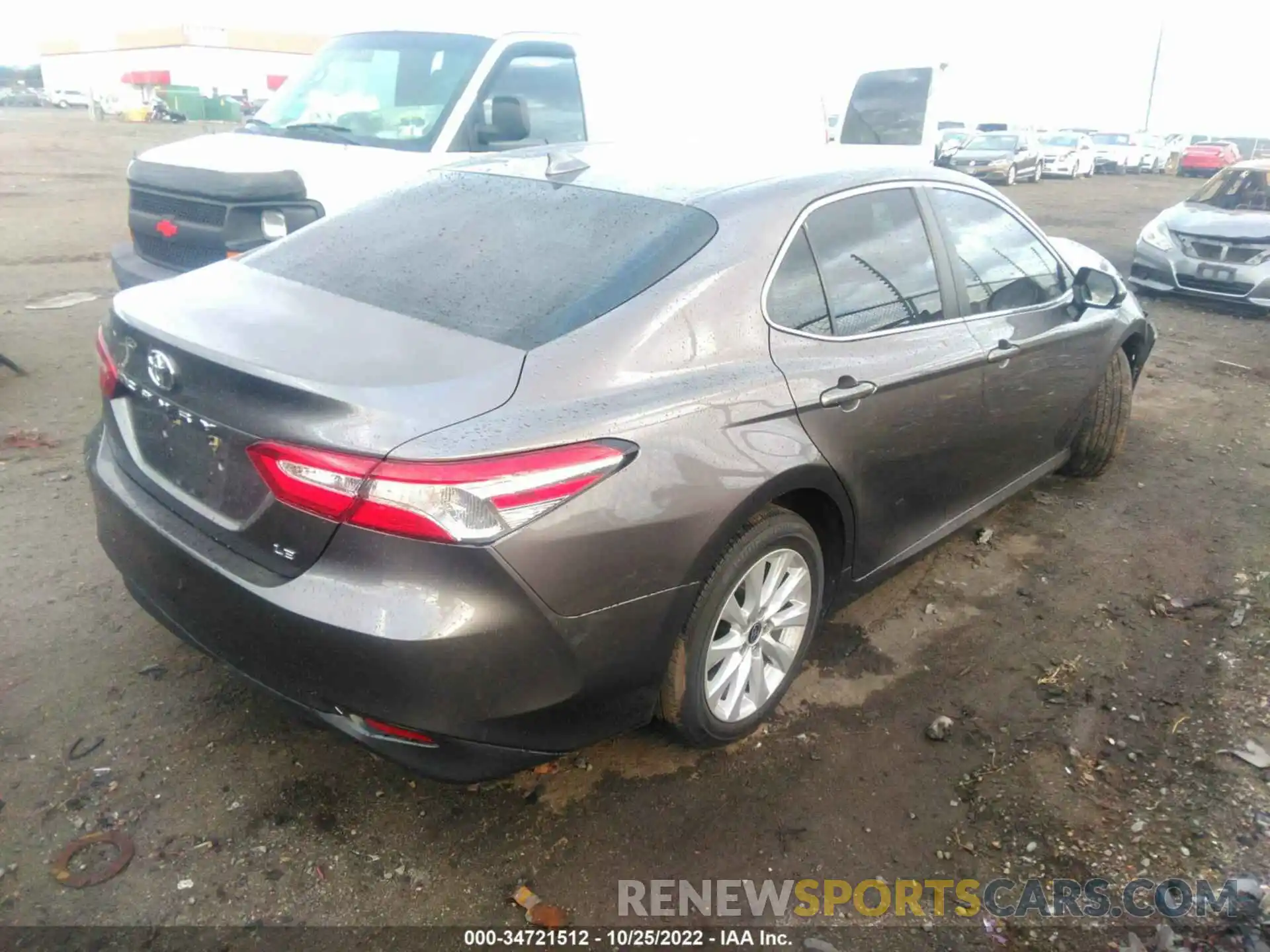 4 Photograph of a damaged car 4T1C11AK5LU396709 TOYOTA CAMRY 2020