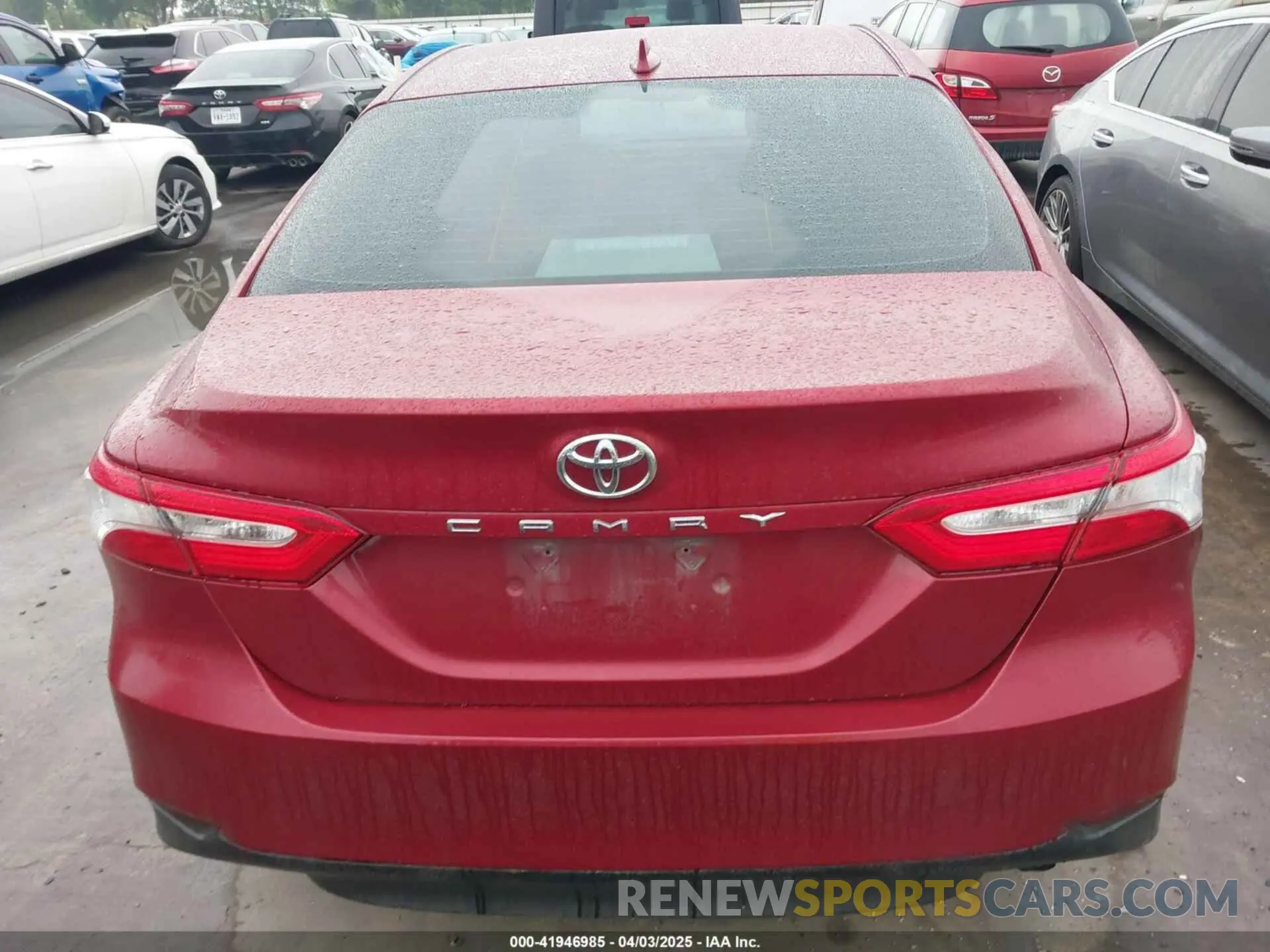 16 Photograph of a damaged car 4T1C11AK5LU397407 TOYOTA CAMRY 2020