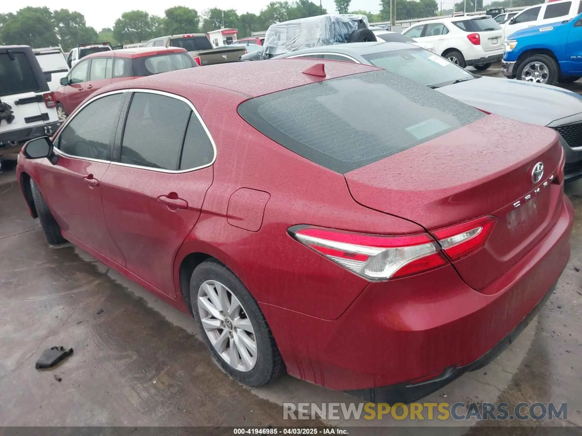 3 Photograph of a damaged car 4T1C11AK5LU397407 TOYOTA CAMRY 2020