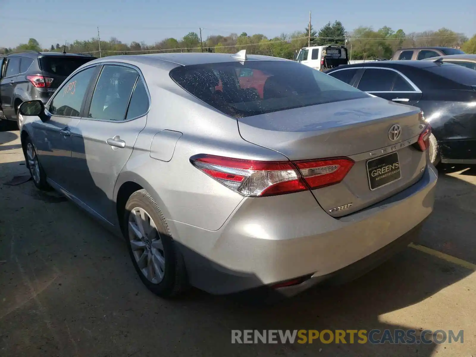 3 Photograph of a damaged car 4T1C11AK5LU866902 TOYOTA CAMRY 2020