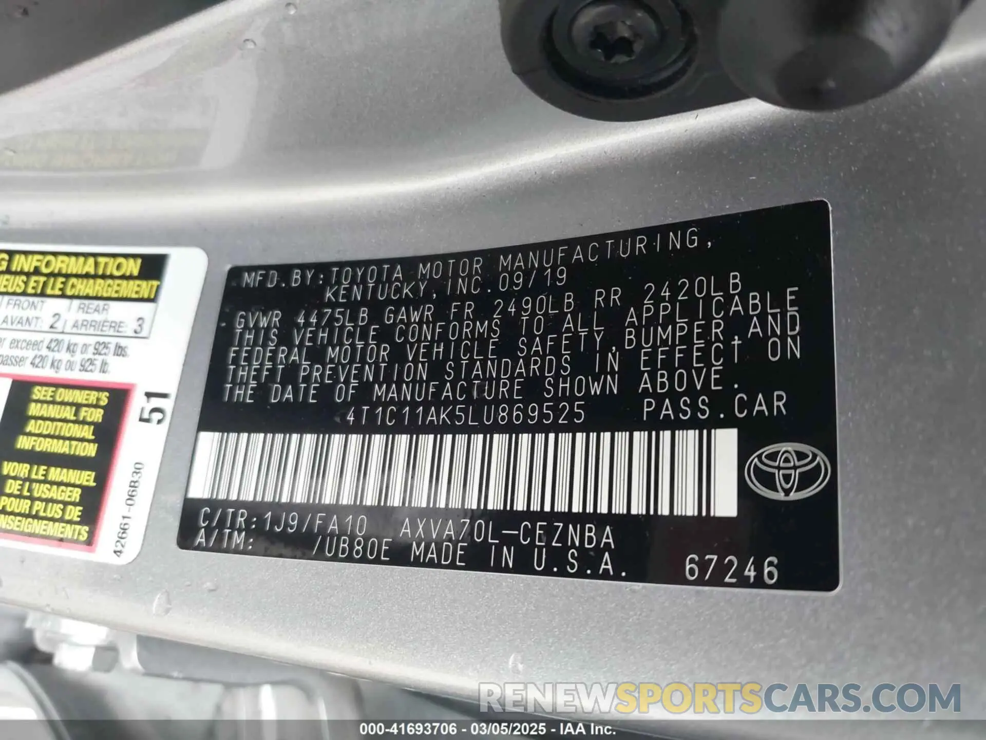 9 Photograph of a damaged car 4T1C11AK5LU869525 TOYOTA CAMRY 2020