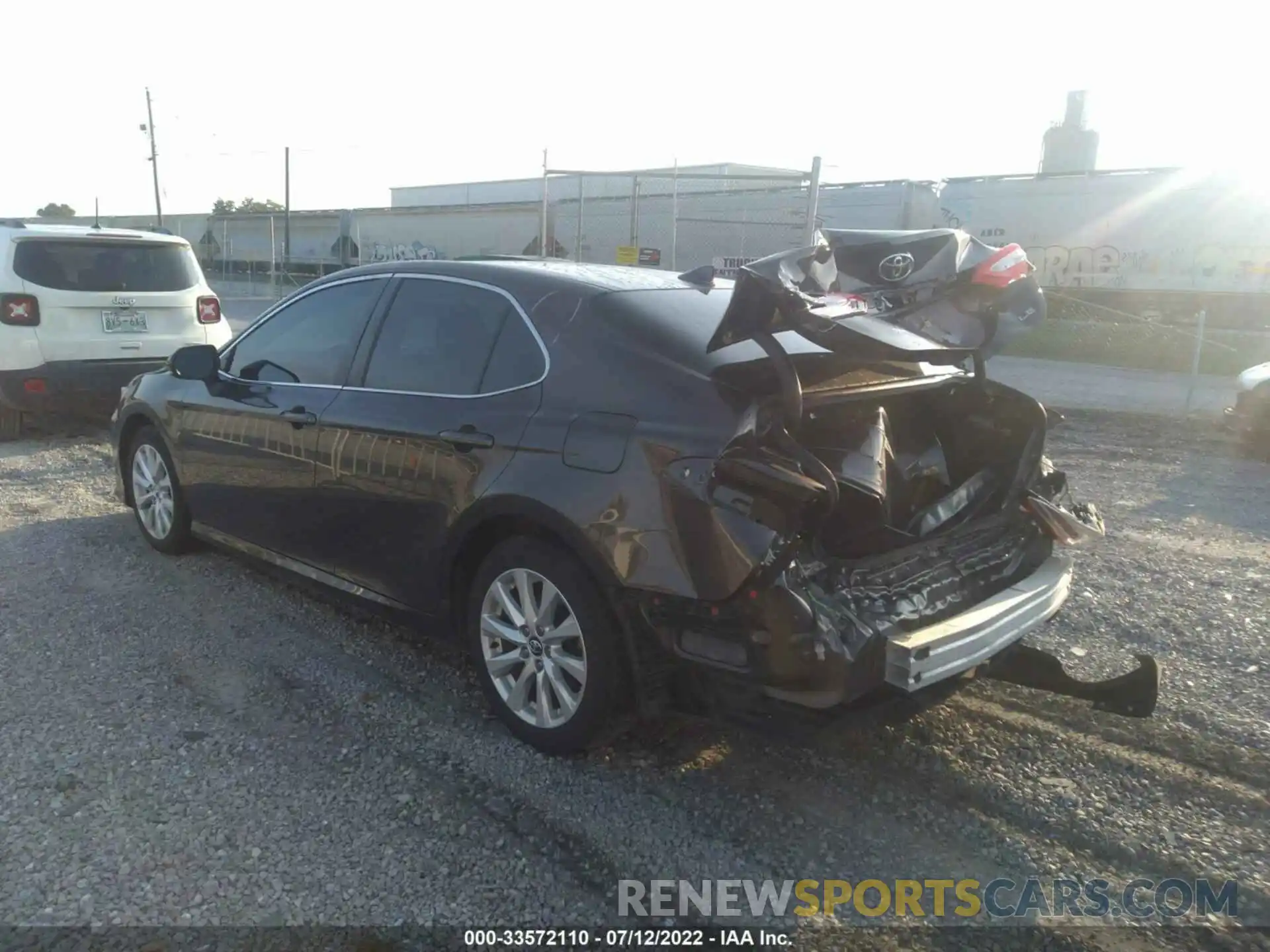 3 Photograph of a damaged car 4T1C11AK5LU892688 TOYOTA CAMRY 2020