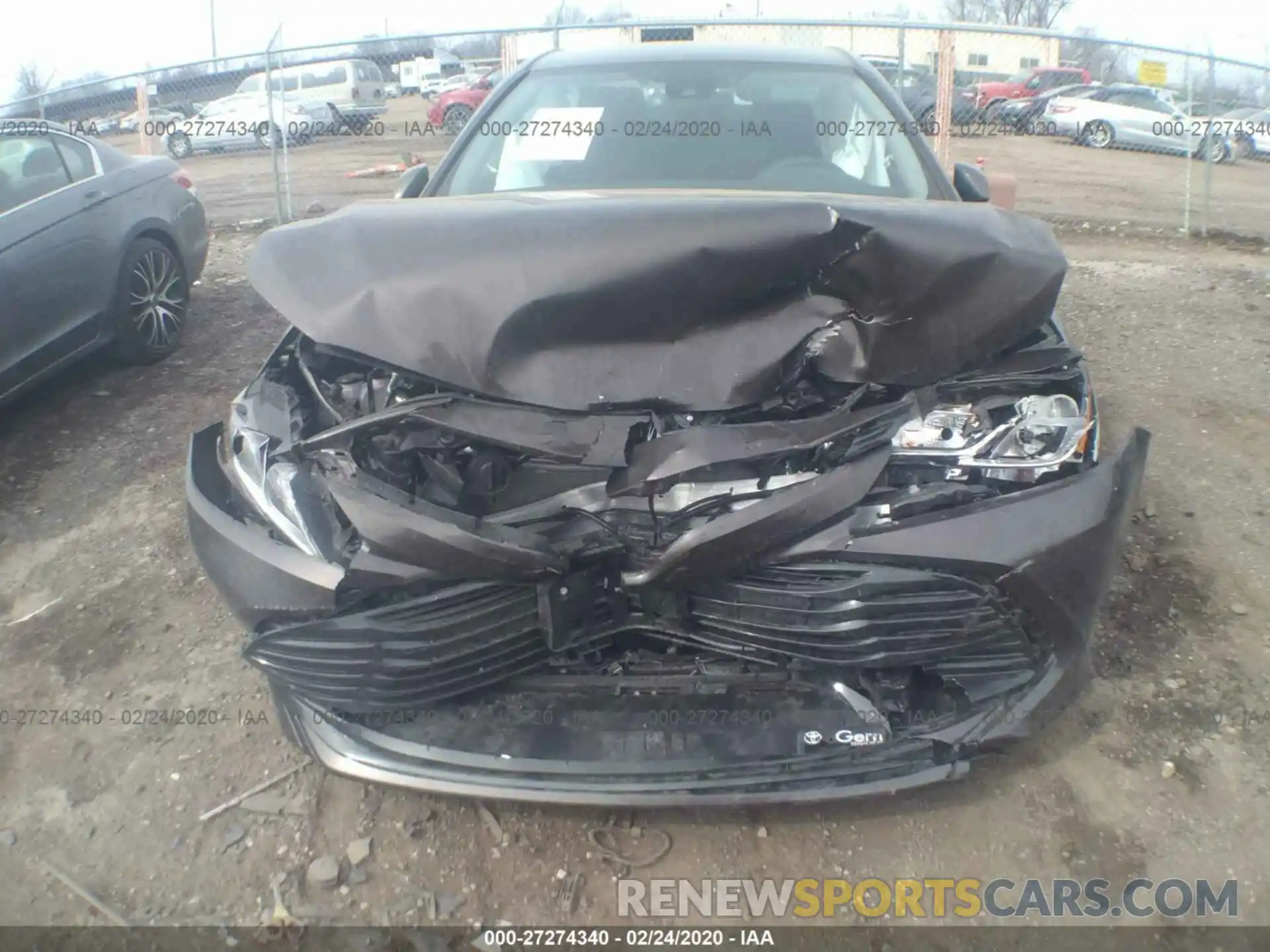 6 Photograph of a damaged car 4T1C11AK5LU911403 TOYOTA CAMRY 2020