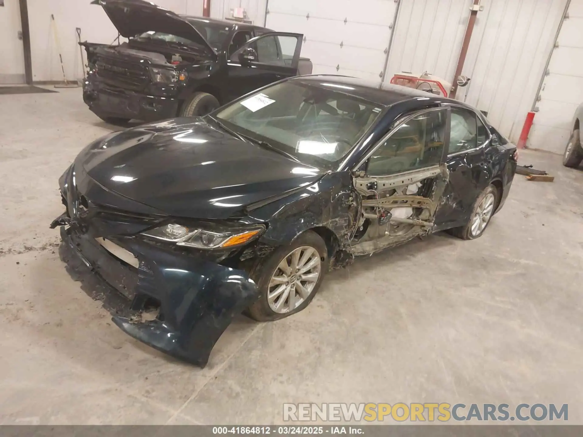 2 Photograph of a damaged car 4T1C11AK5LU926564 TOYOTA CAMRY 2020