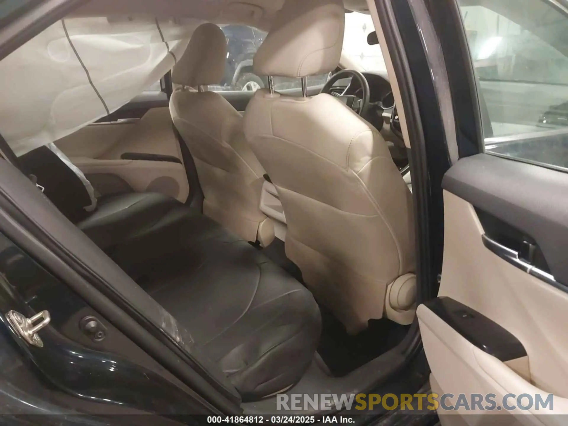 8 Photograph of a damaged car 4T1C11AK5LU926564 TOYOTA CAMRY 2020