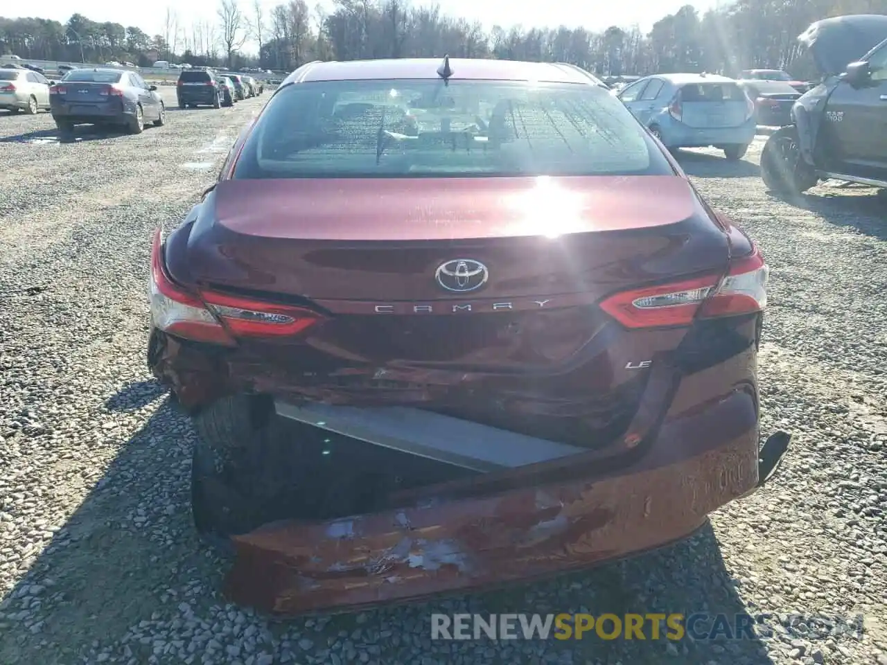 6 Photograph of a damaged car 4T1C11AK5LU928654 TOYOTA CAMRY 2020