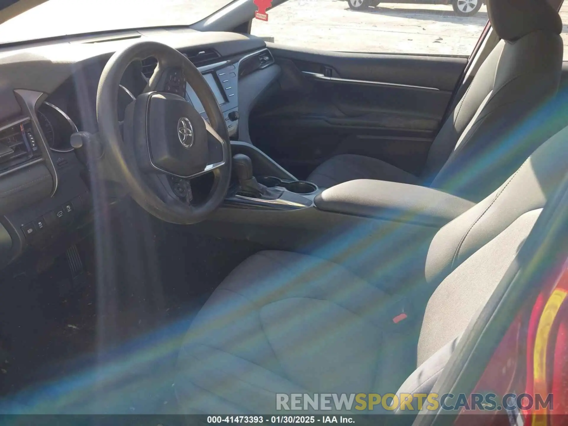 5 Photograph of a damaged car 4T1C11AK5LU928993 TOYOTA CAMRY 2020
