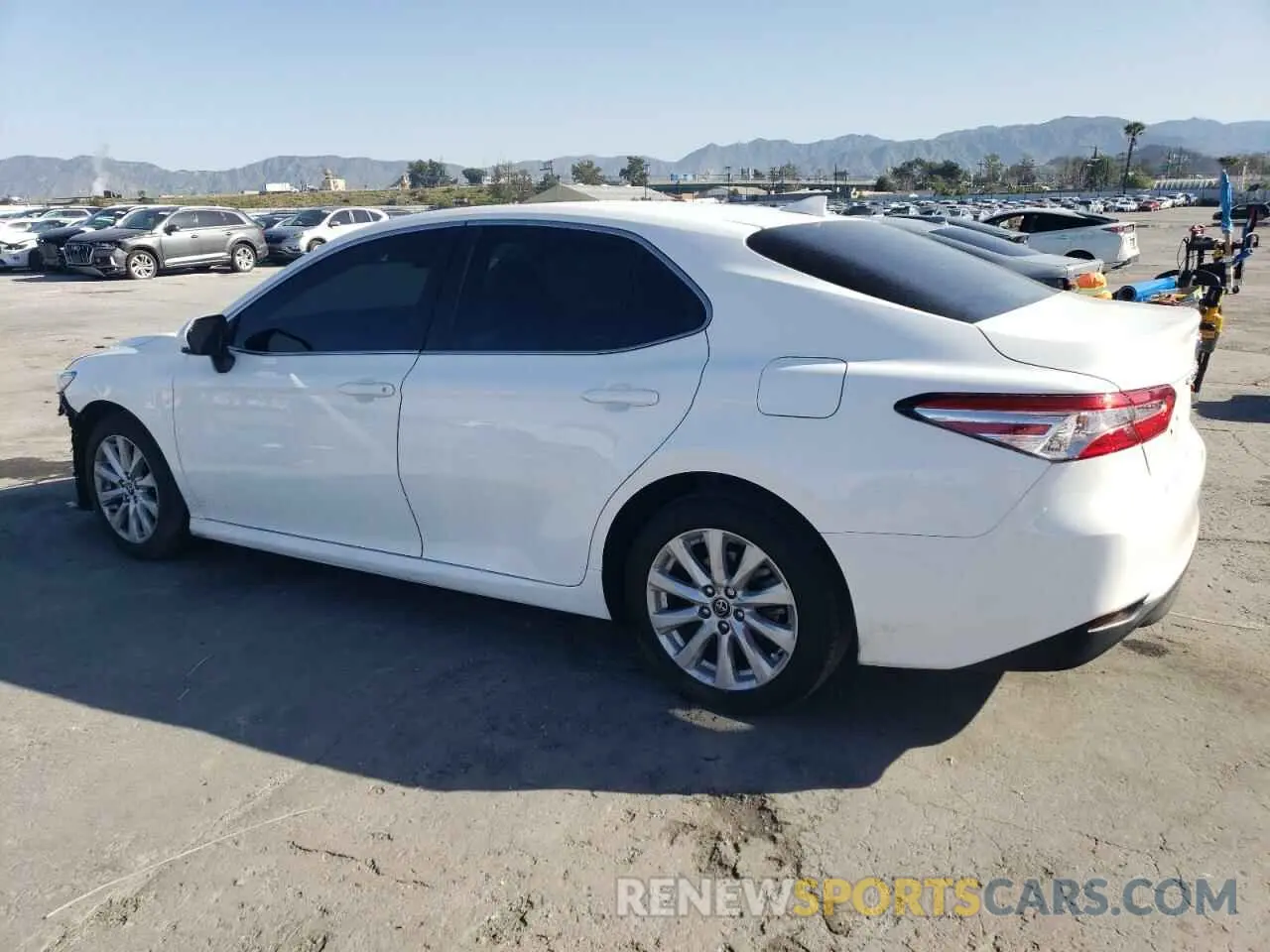2 Photograph of a damaged car 4T1C11AK5LU944417 TOYOTA CAMRY 2020