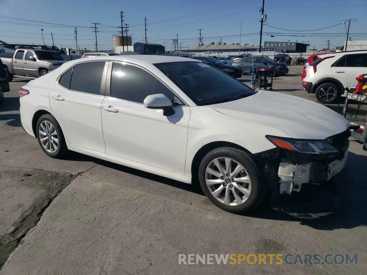 4 Photograph of a damaged car 4T1C11AK5LU944417 TOYOTA CAMRY 2020