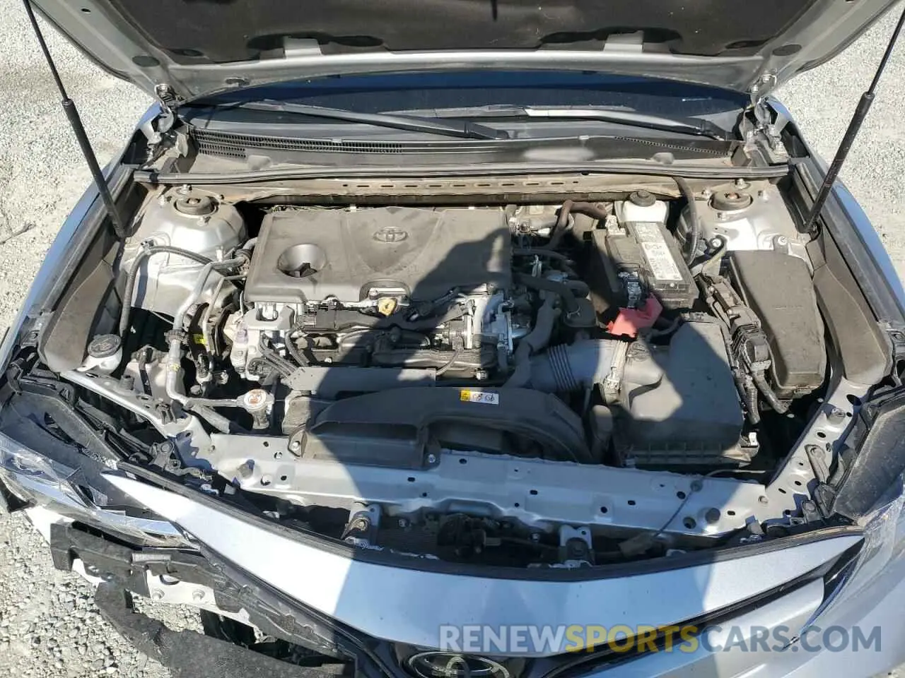 11 Photograph of a damaged car 4T1C11AK5LU978079 TOYOTA CAMRY 2020