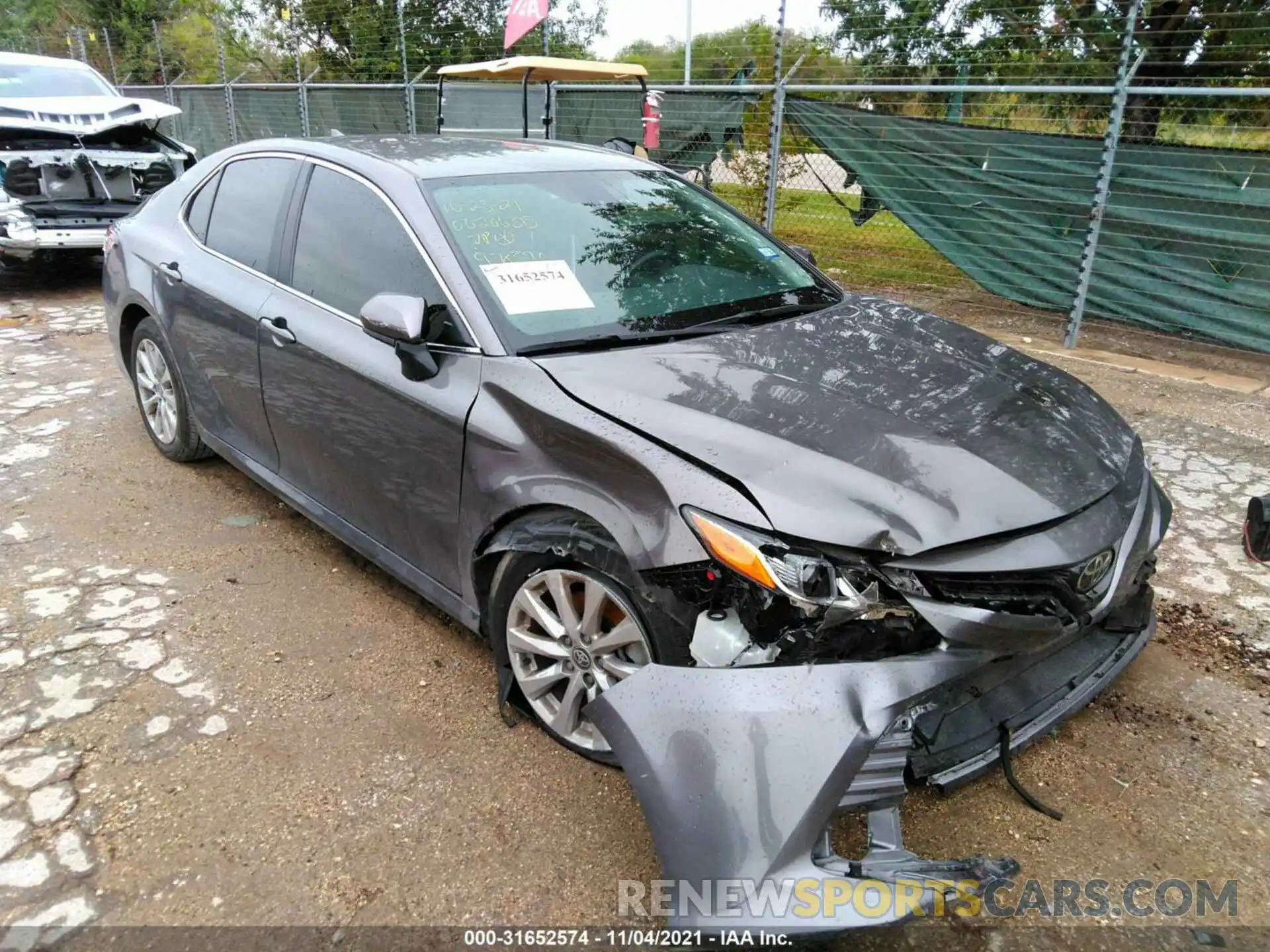 1 Photograph of a damaged car 4T1C11AK5LU978390 TOYOTA CAMRY 2020